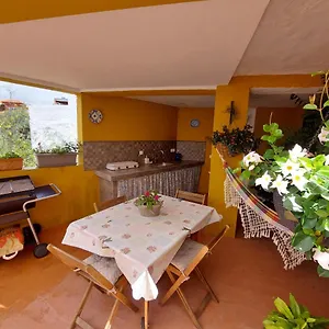 Casa Maestro Lelo – Acogedora Canaria Con Patios Y Jardines De Flores Las Palmas de Gran Canaria